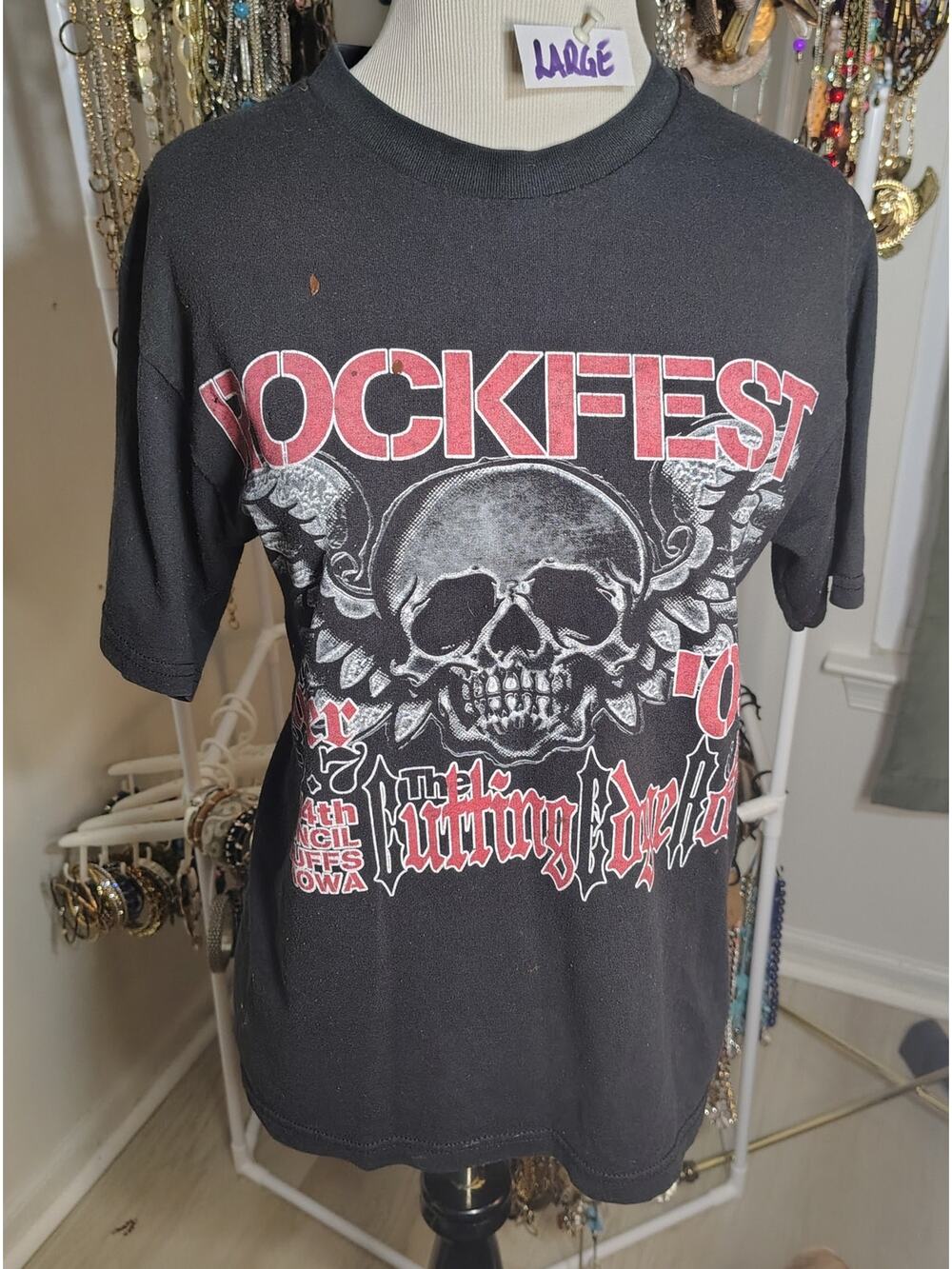 CLASSIC ROCK VINTAGE OR PRE-WORN T-SHIRT 
***ROCK FEST 2009***